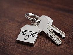 EVL�L�K VE BO�ANMA KONUTUN KADER�N� DE���T�R�YOR